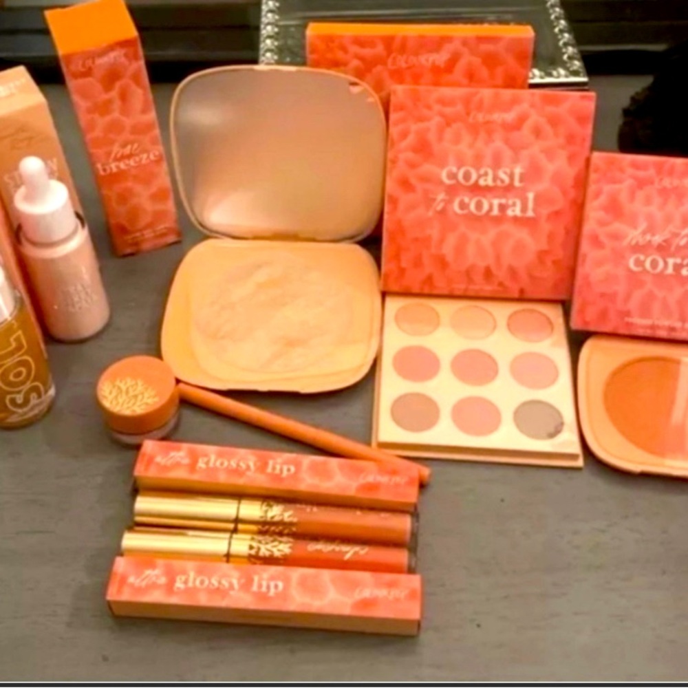 Coast to coral collection